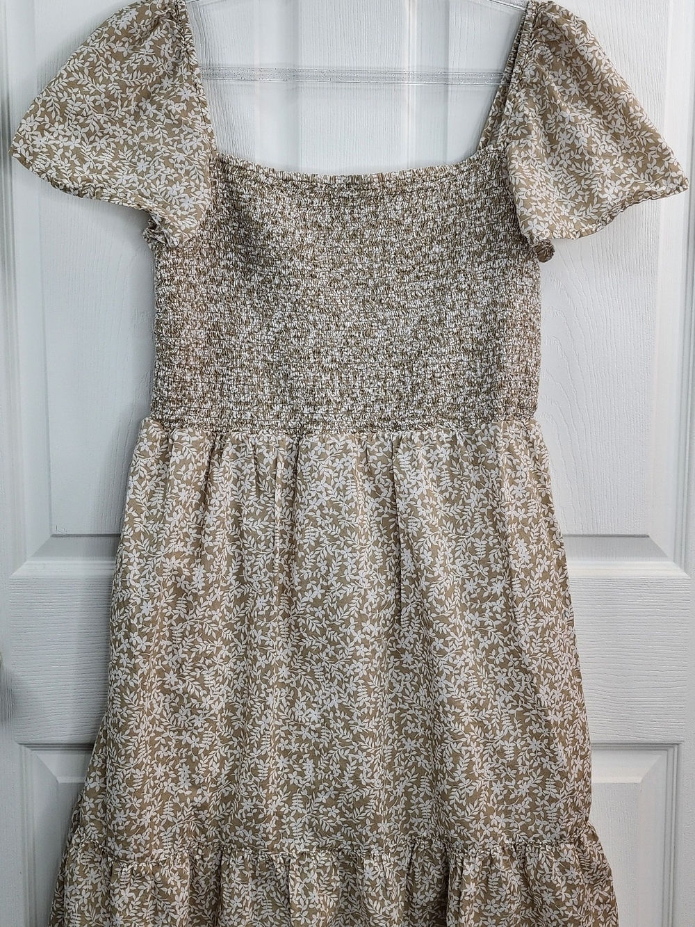 GAP Floral Smocked Midi Dress - Size XL - Beige/Tan & White